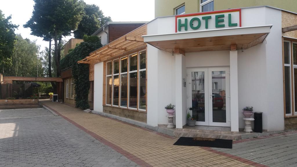 Hotel Dastan Levice Dış mekan fotoğraf